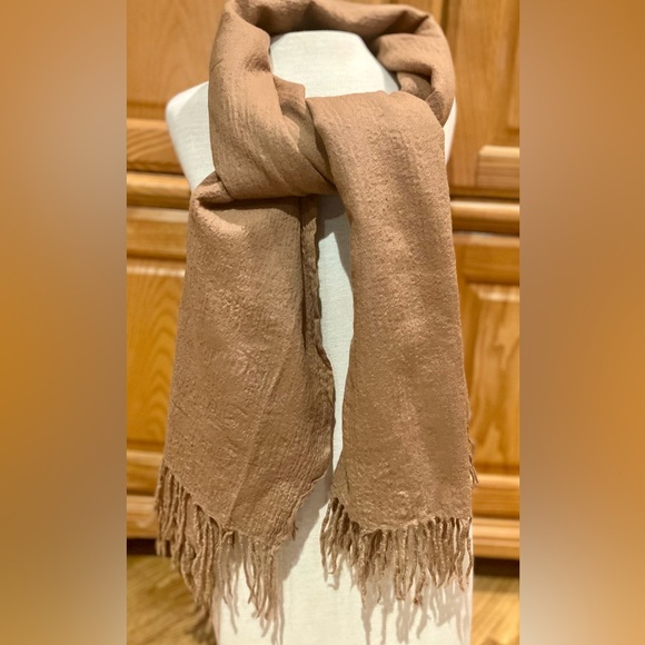 BCBG Maxazria Large Tan Scarf Pashmina 68” x 68” - Picture 6 of 8
